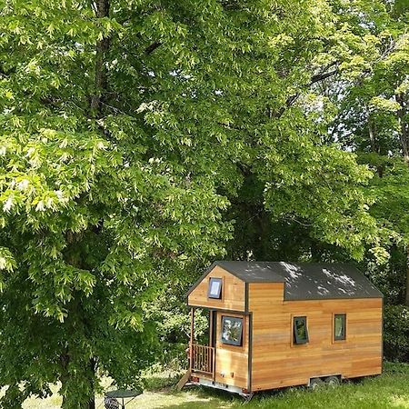Micro Maison Bois / Tiny House Au Calme クレ エクステリア 写真