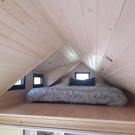 Micro Maison Bois / Tiny House Au Calme クレ エクステリア 写真