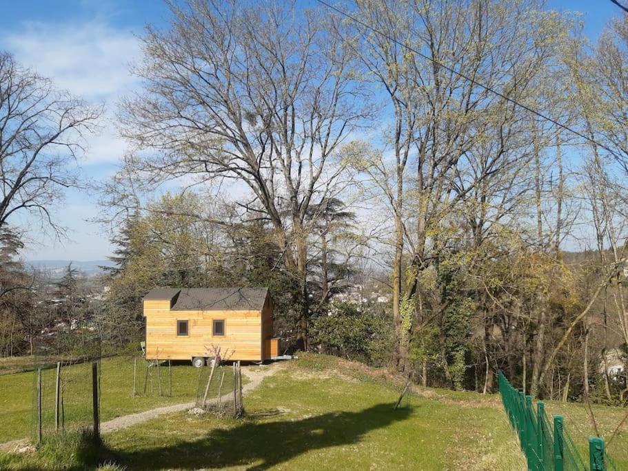 Micro Maison Bois / Tiny House Au Calme クレ エクステリア 写真