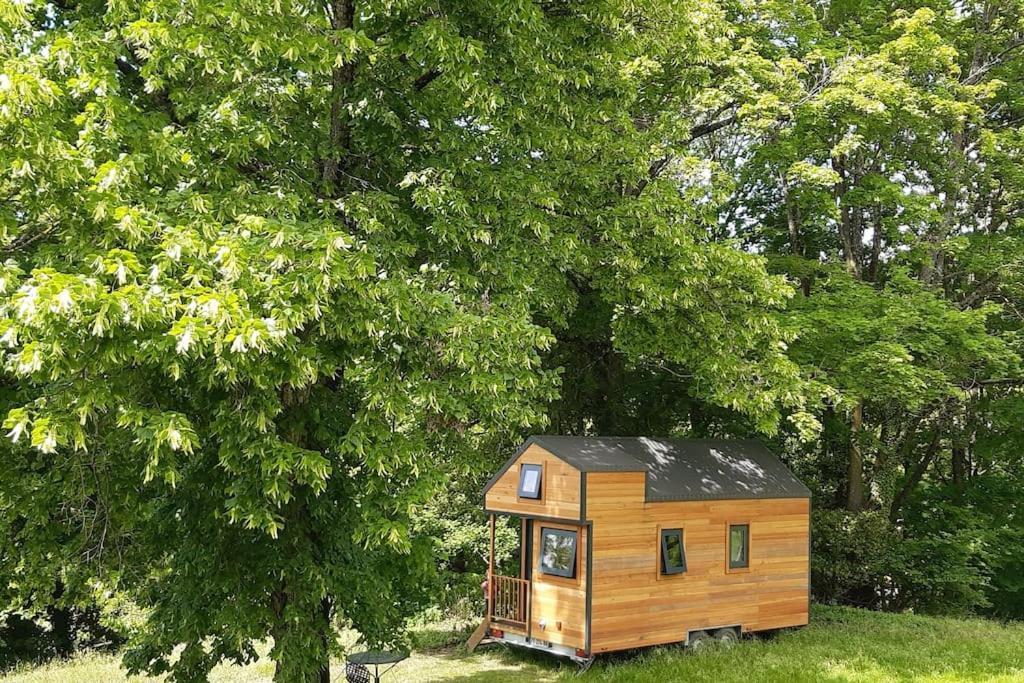 Micro Maison Bois / Tiny House Au Calme クレ エクステリア 写真